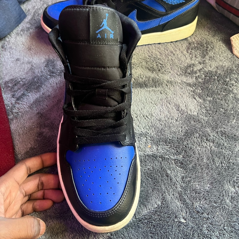 Jordan 1 royal Blue sz 10